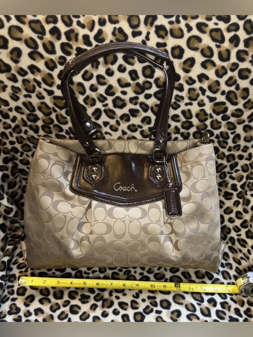 Coach vtg 2012